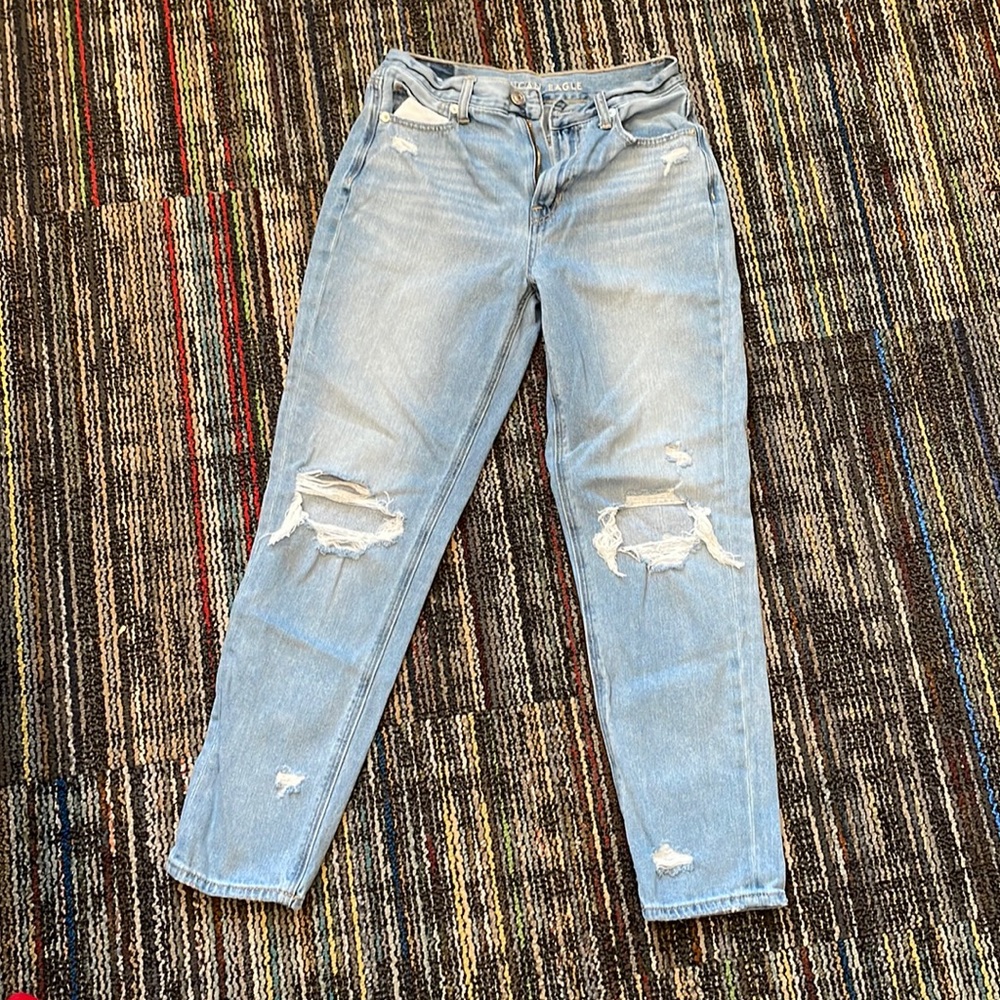 American Eagle mom jeans